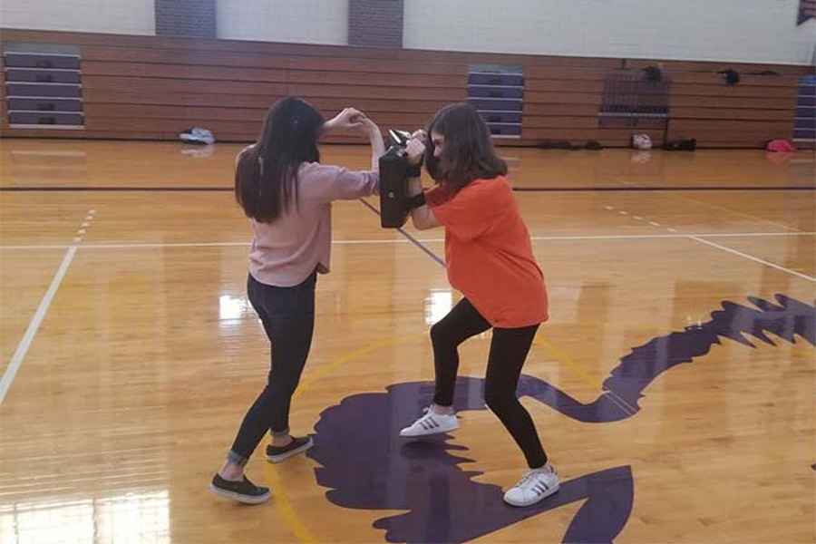 teenagers training for self defense